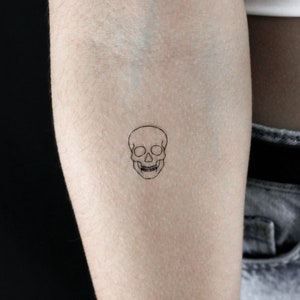 Fine Line Skull Temporary Tattoo (Set of 3)