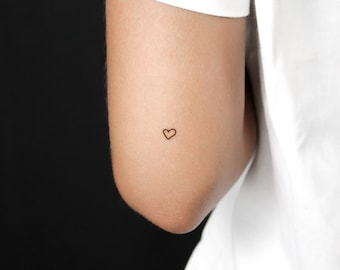 Asymmetric Tiny Hand-Drawn Heart Outline Temporary Tattoo (Set of 3)