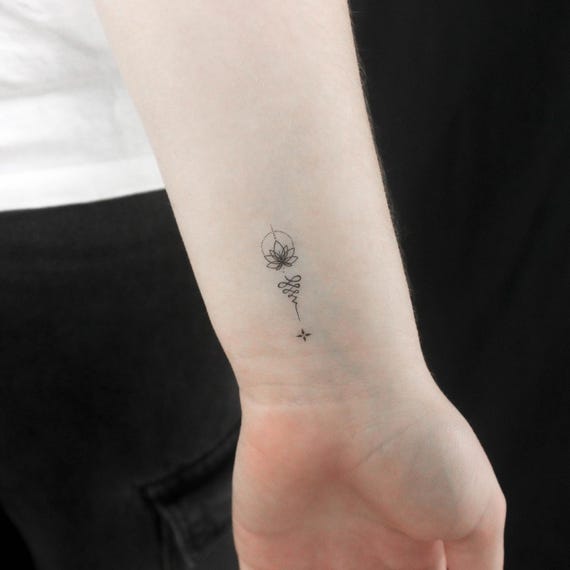 ロータス ウナロメ オーナメント タトゥーシール (3 枚セット) - Etsy 日本