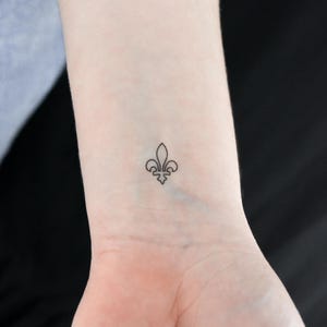 Tatuagem temporária de flor-de-lis da Louisiana Fine Line (conjunto de 3)
