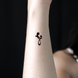 Small Mother & Daughter Symbol Temporary Tattoo (Set of 3)
