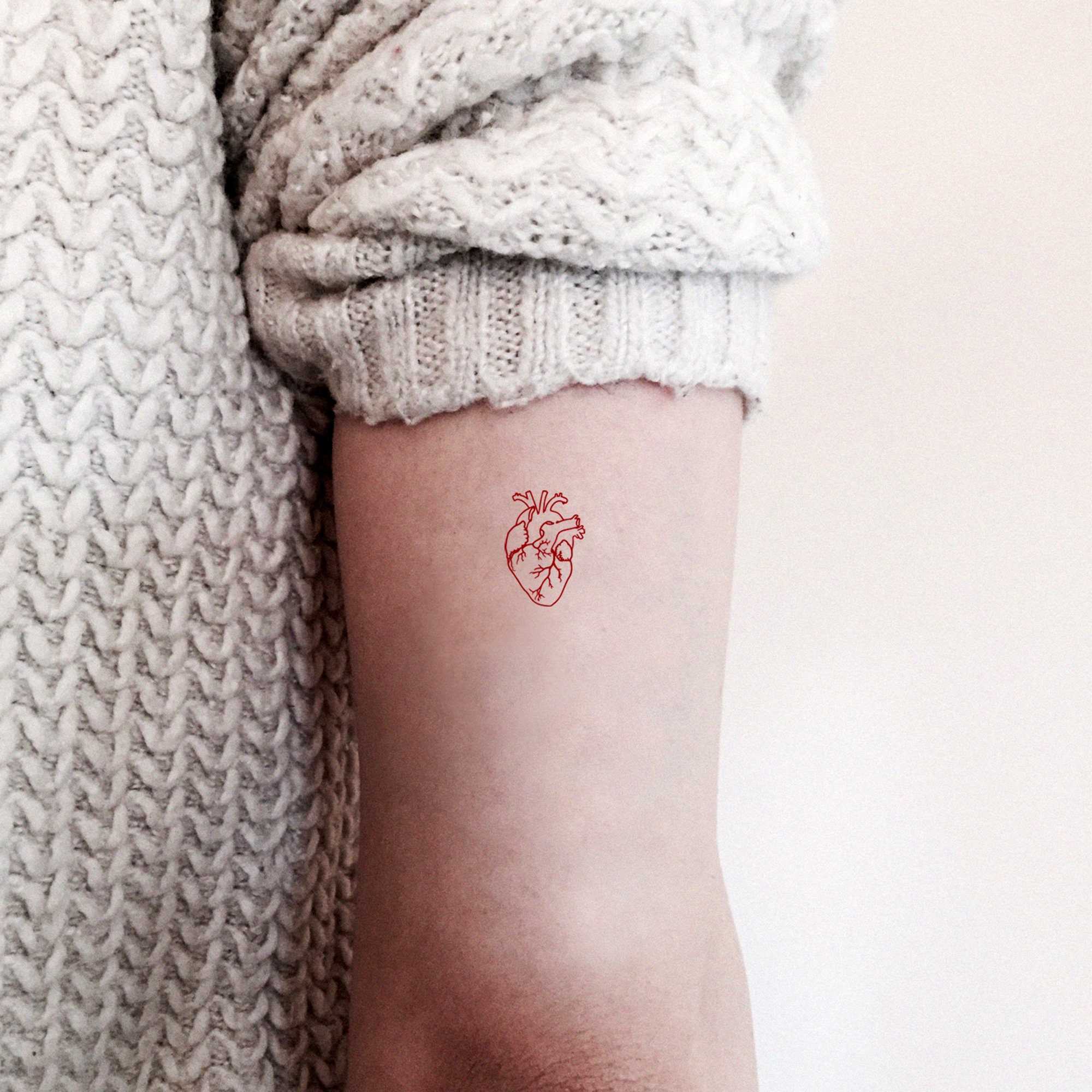 LOVE print - anatomical heart  Tatuaggi cuore anatomico, Idee per  tatuaggi, Tatuaggi girasole