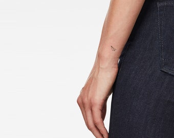 Minimalist Paper Plane Temporary Tattoo (Set of 3)