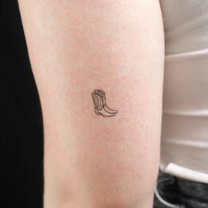 Tatuaggio temporaneo di coppia di stivali da cowboy (set di 3)