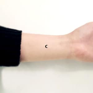 Small Black Crescent Moon Temporary Tattoo (Set of 3)