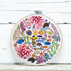 Ocean Wonders, Pre Printed Fabric Panel PLUS Pattern, hand embroidery pattern Active
