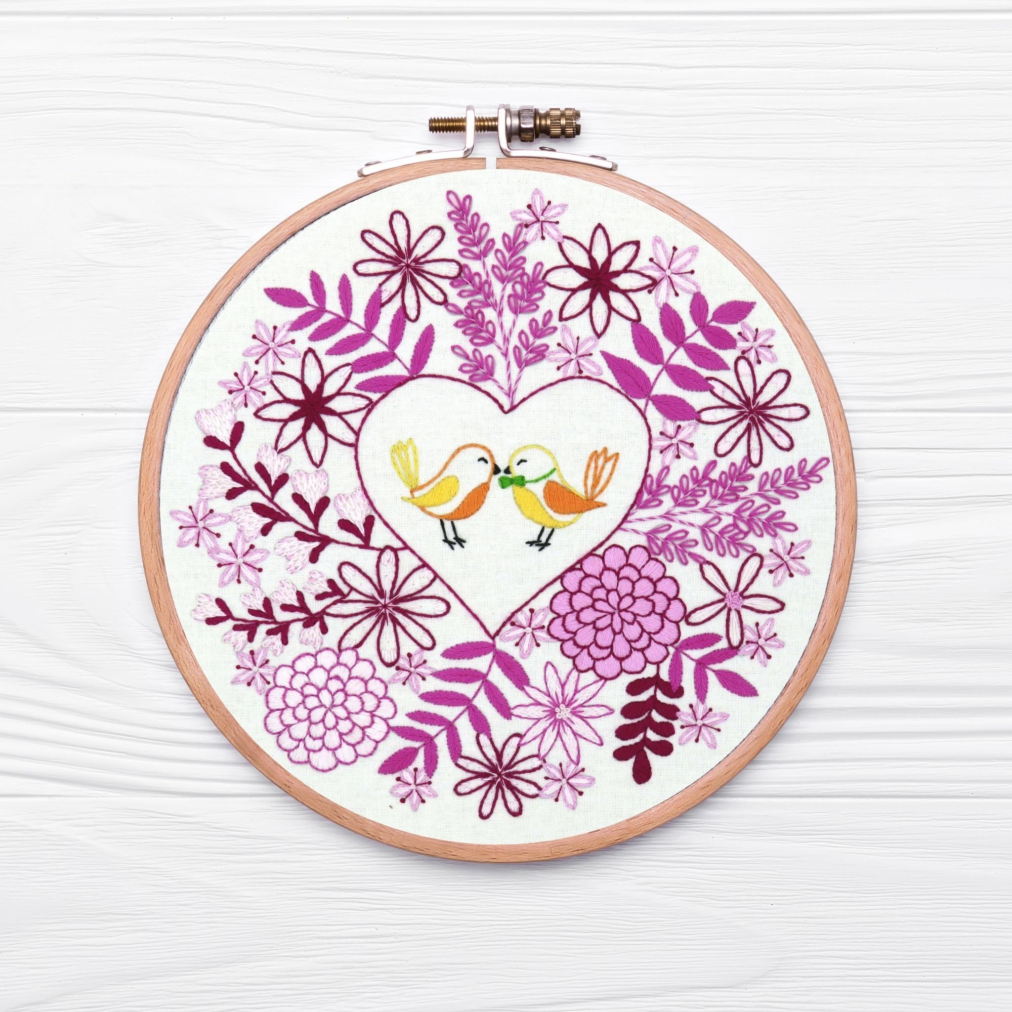 Love Blooms Hand Embroidery PDF Pattern, Flower Embroidery, Bird Embroidery  Pattern, Floral Hand Embroidery Design 