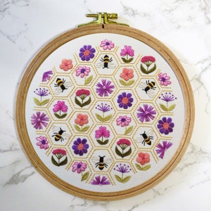 Flower Hive Hand Embroidery PDF Pattern, flower embroidery, bee embroidery pattern, Floral Hand Embroidery Design