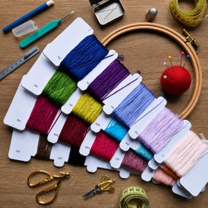 Botanical Bliss Garnset – 17 DMC Stickfarben