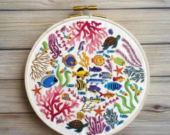 Patrón de bordado a mano "Maravillas del océano", patrón de bordado en PDF, bordado de peces tropicales