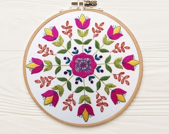 Florally Hand Embroidery Pattern, PDF embroidery pattern, Flower Embroidery Pattern, Beginner Embroidery, mandala embroidery design