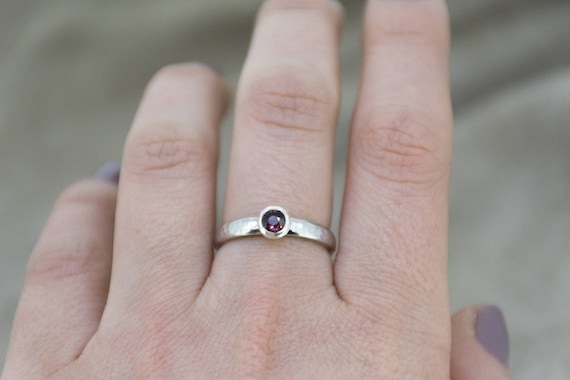 Minimalist Garnet Silver Ring