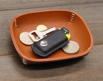 Handcrafted Leather Valet Tray,Personalized Valet Tray,Leather Anniversary Tray,3rd Anniversary ,Engagement Gift,Personalized Jewelry Tray