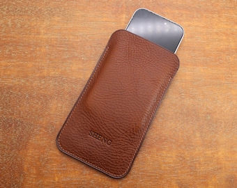 Handmade Leather iPhone Sleeve,Brown iPhone 17 Pro Pouch,Personalized slim case for iPhone 17 16,IPhone Air Cover,IPhone 17 Pro Max Holster