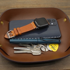 Custom Leather Valet Tray,Office Organizer, Catch All Tray,Personalized Valet Trays,Jewelry Tray,Vegetable Tanned Leather Tray,Husband Gift