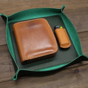Leather Valet Tray Personalized Leather Tray Office Gift Desk Organizer Custom Leather Valet Tray Desk Rivet Valet Tray Leather Catchall