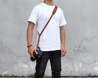 Tracolla personalizzata in pelle per fotocamera Tracolla per fotografo Tracolla per fotocamera Regalo Tracolla personalizzata per fotografo DSLR Nero Marrone