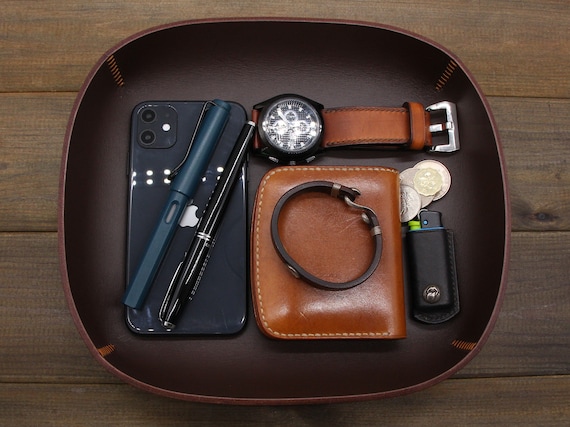 Hand Crafted Leather Office Desk Organizer,Leather Valet Tray,Monogrammed Home Decor,Decorative Desk Tray,Leather coin tray,Gifts for Men