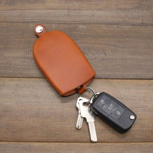 Leather Key Pocket Leather car keychain Personalized key pouch handmade key case Key Organizer Leather key holder Key Chain key fob