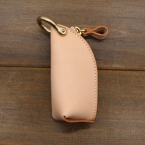 Handmade Leather Zipper Car Key Case,Key Bag,Leather key holder,Leather key pouch,Key Organizer,Leather Key Pocket,Leather car keychain Natural