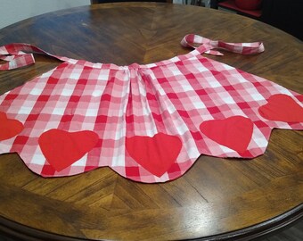 Vintage style Valentine heart apron/adult Size