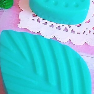 sea rain scented soap set, vegan shea butter heart & leaf