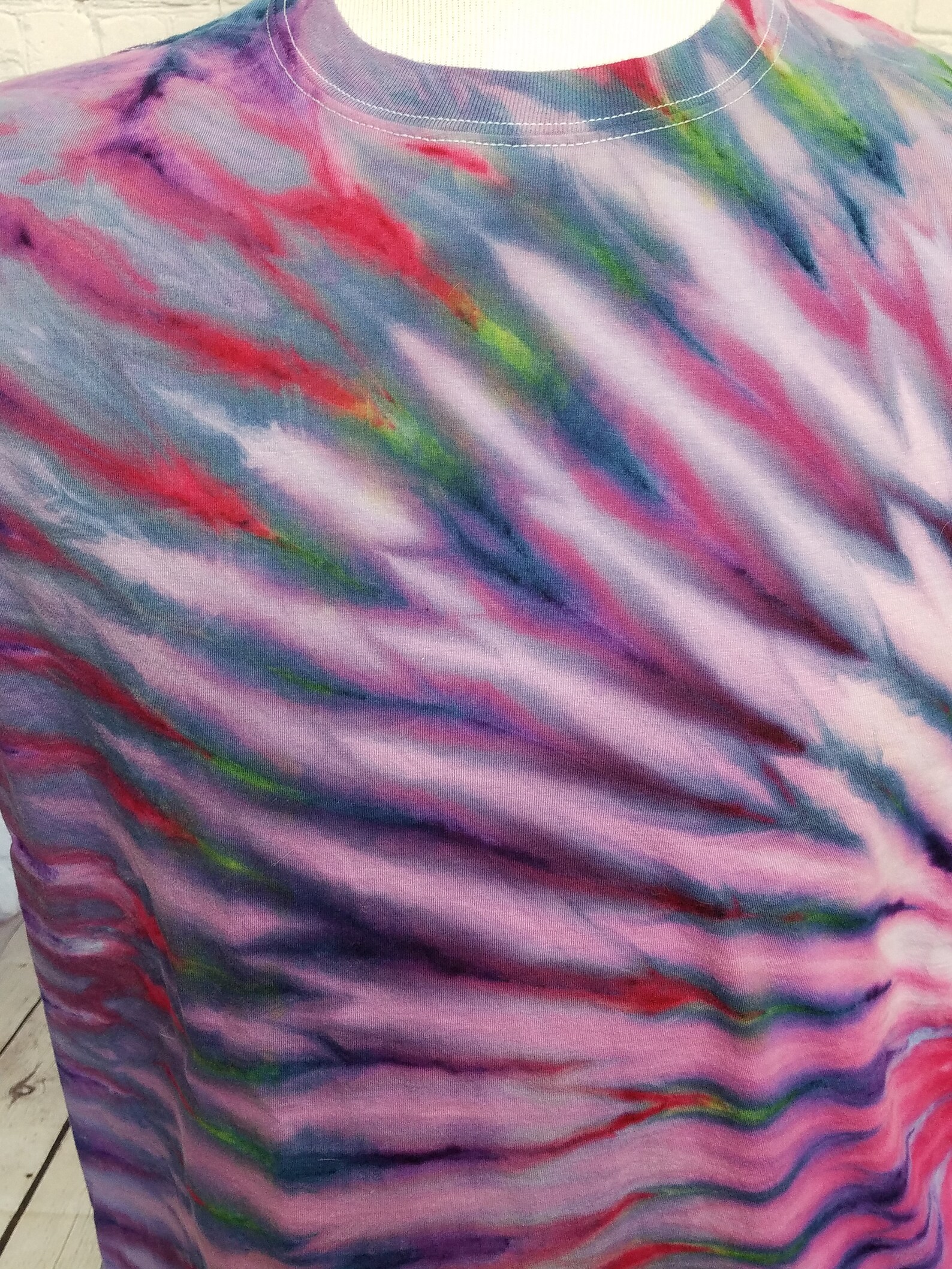 Adult 3X-Large Handmade snow dyed tie dye T shirt incline | Etsy