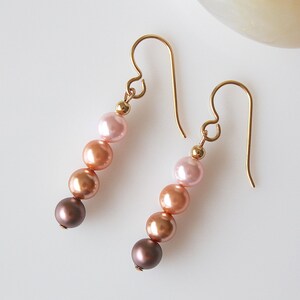 Perlenohrringe / Perle Tropfen Ohrringe / zierliche Perle Ohrringe / jeden Tag Ohrringe / minimalistischen Schmuck / Perlenschmuck / Geschenk für Sie