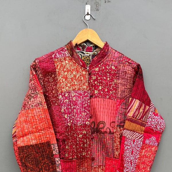 Handmade Patchwork Jacket, Silk Sari Jacket. Quilted Jacket, Winter Coat, Short Jacket, Unisex Jacket, Christmas gift Gift,Winter Wear