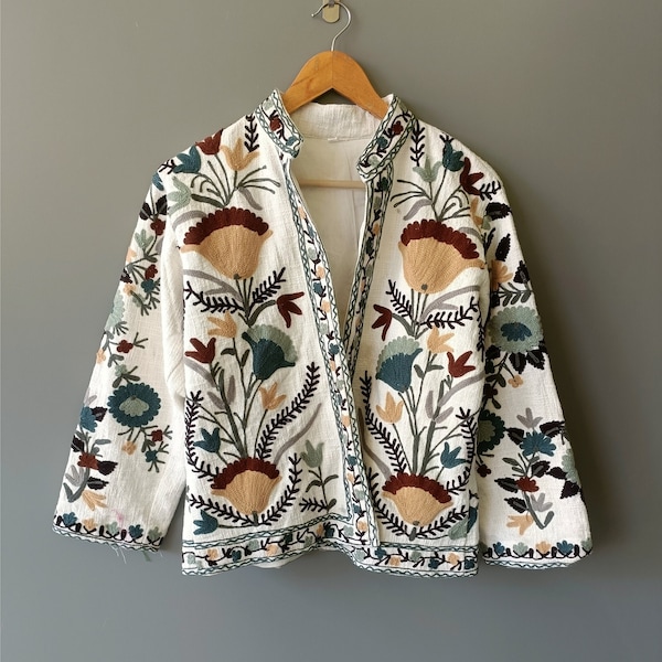 TNT Suzani Jacket ,Womens Winter jacket,Handmade embroidery coat, quilted jacket,Suzani kimono robe