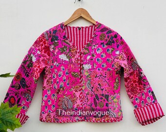 Veste patchwork faite main, veste patchwork en coton réversible cousue main, manteau sari kantha en coton, veste courte