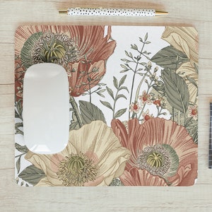 Vintage Flowers Mousepad Aesthetic Mouse Pad Floral Office Decor for Women Desk Accessories Retro Flowers Mousepad Gift Coworker Boss U298