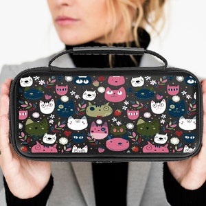 面白い猫のスイッチケース Nintendo Lite / Switch OLED 保護バッグ 20 ゲームスロット 子猫ポーチ スイッチアクセサリー用 MB341