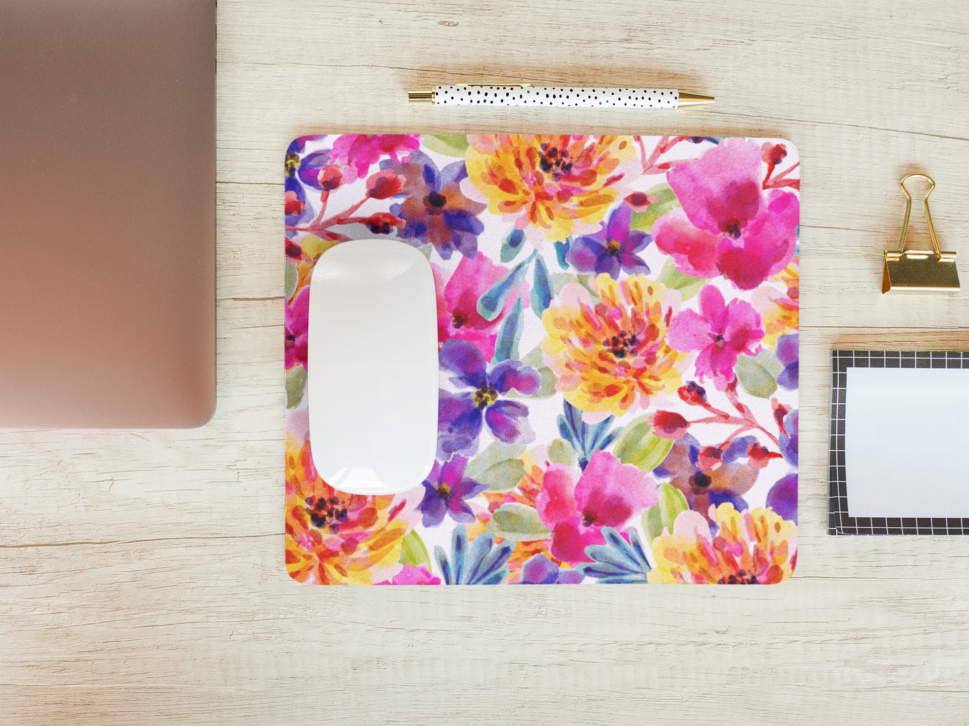 Discover Spring Flowers Mouse Pad