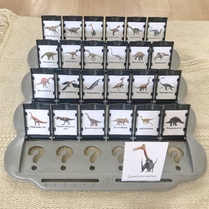 Dinosaurier druckbare Guessing Game Insert Card Set