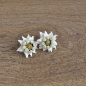 Handmade edelweiss еarrings, wedding accessory,  white edelweiss wedding earrings, bridal accessory, edelweiss jewelry, bridesmaid gift