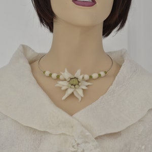 Edelweiss necklace, winter wedding accessory, choker necklace with with pendant