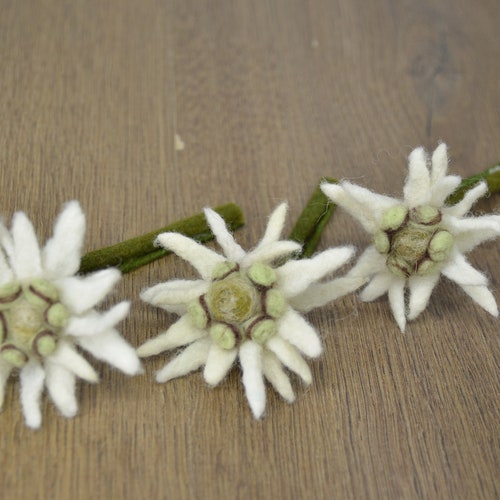 Felt bouquet retailer three decorative edelweiss stems, edelweiss floral arrangement, flower gift edelweiss, alpine flower decoration