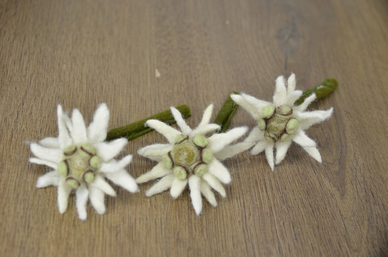 Felt Bouquet Three Decorative Edelweiss Stems Edelweiss Etsy