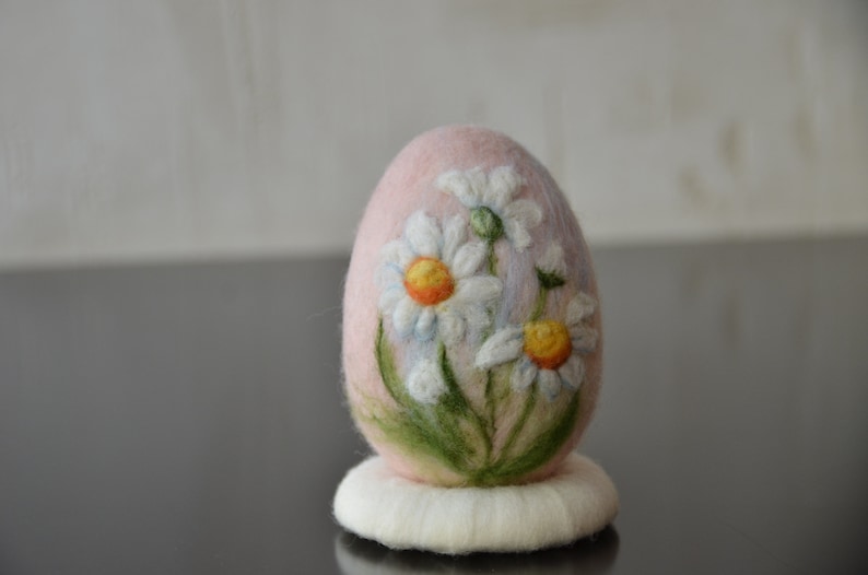 easter decoration apx4in gift for family Big felted easter egg daisy bouquet 10cm handmade on a rack painted art felt flowers ornament