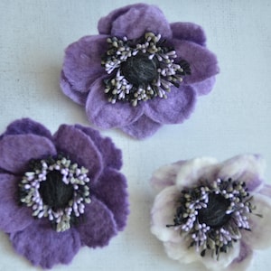 Needle felt purple anemone brooch, wool flower pin, Christmas gift for woman