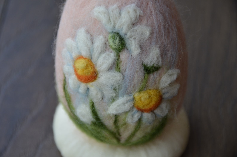 easter decoration apx4in gift for family Big felted easter egg daisy bouquet 10cm handmade on a rack painted art felt flowers ornament