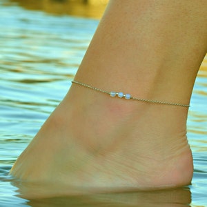 Dainty Moonstone Anklet, Silver Anklets for Women, Anklet, Simple Boho Anklet, Ankle Bracelet for Women, Moonstone Jewelry