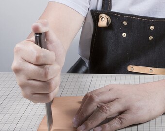 Leren schaafmes: lemmet van 440C-staal, handvat walnoot