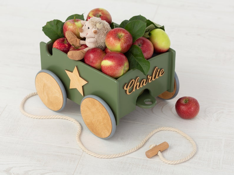 Kids Toy Box with Wheels | Wooden Baby Wagon | Pull Toy Wagon for Girl | Personalized Baby Girl Pull Toy Box | Montessori Toy | Pull Toy wit Wheels | Custom Toy with Name | Handmade Baby Girl Gift | First Birthday Gift for Girl | Montessori Baby Toy