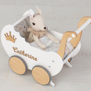 Poppenwagen, 1e Verjaardagscadeau, Houten Wandelwagen, Aangepaste kinderen speelgoed, Poppen buggy, Wandelwagen met naam en beddengoed