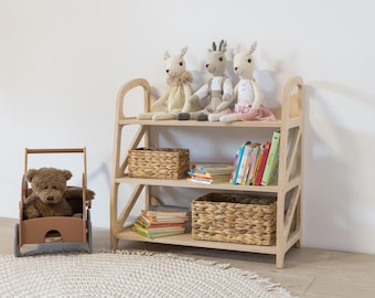 Montessori Bookshelf: Natural Wood 3-Shelf Kids&#39; Bookcase