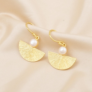 Pearl Dangling Earrings, Fan-shaped Pearl Earring, Brass 22k Gold Plated Earring, Handmade Jewelry, Women Accessory, Wedding Gifts For Her
