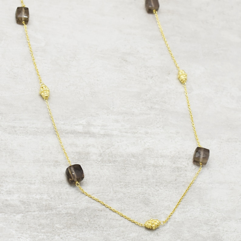 everyday wear jewelry Square cube shape necklaces metal finding with chain necklaces Smoky necklaces handmade necklaces