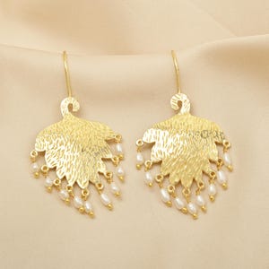 Pearl Fringe Dangle Earrings, Handmade Statement Earring, Brass 22k Gold Plated Jewelry, Women&#39;s Accessory, Gifts for Her, Birthday Gifts